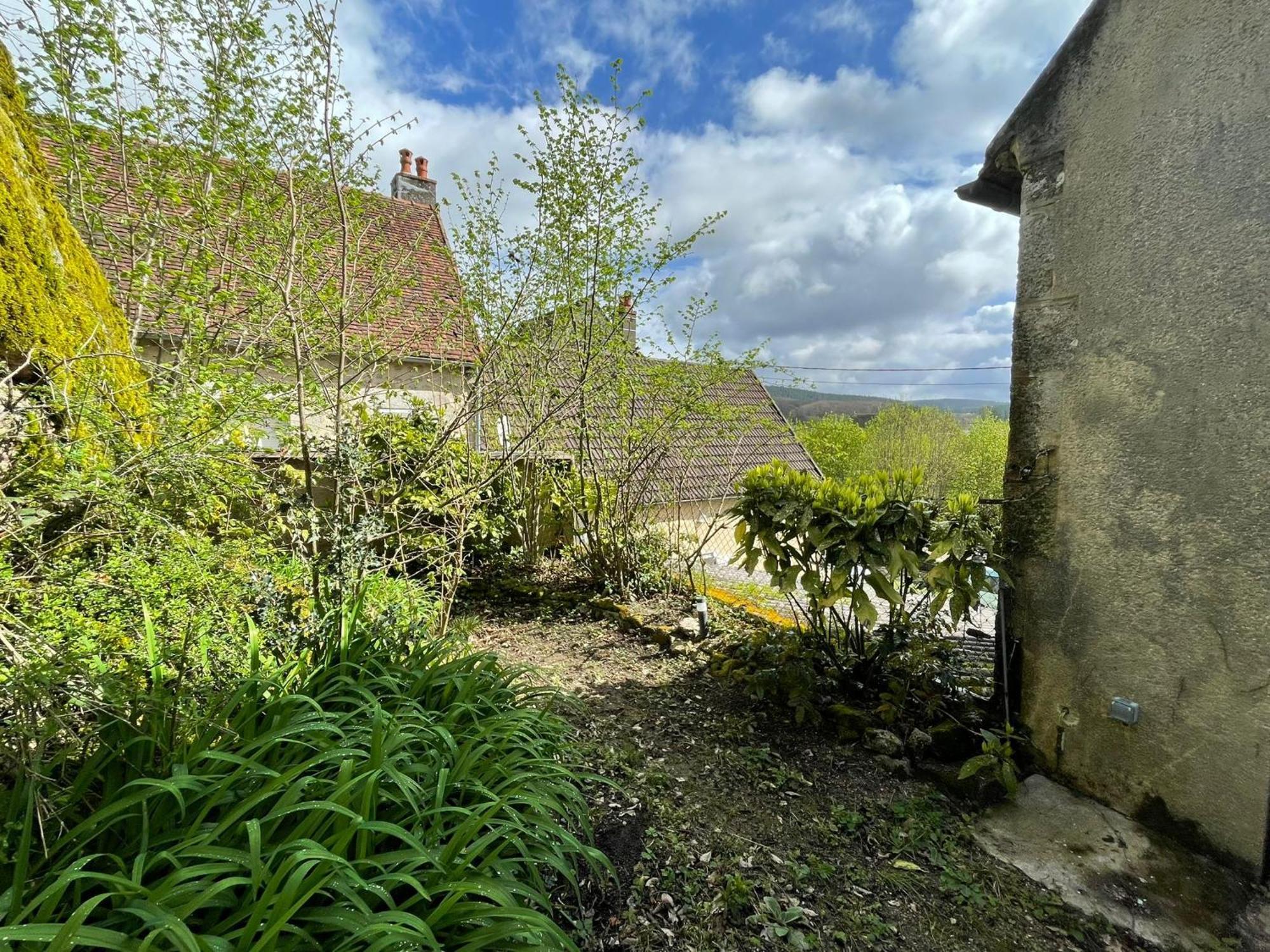Gite La Bancale Lormes Exterior photo
